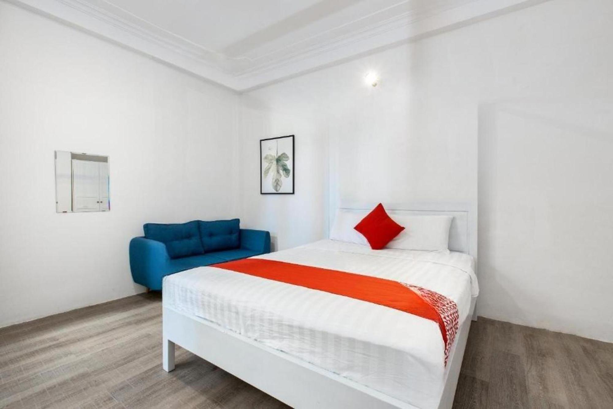 Gis Hotel Nha Trang & Motorbike Rental Exterior photo