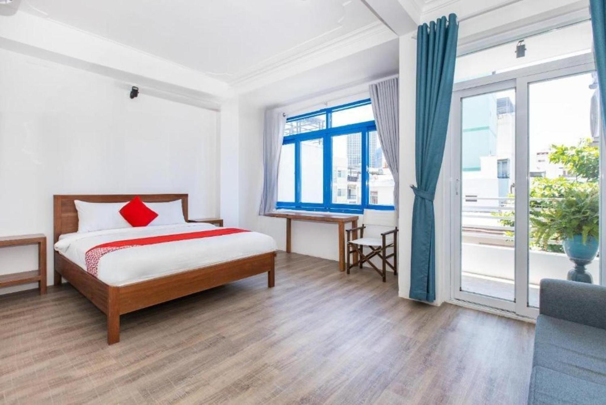 Gis Hotel Nha Trang & Motorbike Rental Exterior photo
