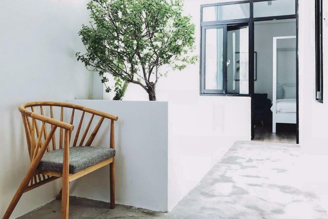 Gis Hotel Nha Trang & Motorbike Rental Exterior photo